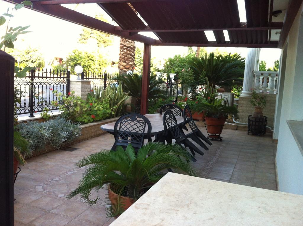 Valentinos House Villa Paphos Habitación foto